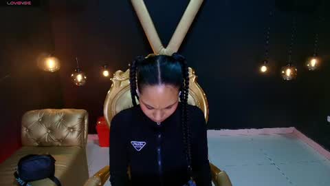 Snapshot of sweett_pleasure chatting on June 14, 1:46 pm Sweett pleasure online show from June 14, 1:46 pm