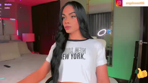 Snapshot of sweett_shinexx chatting on December 16, 8:20 am angel online show from December 16, 8:20 am