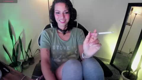 Snapshot of sweettianna chatting on January 18, 2:04 am shamanta Independent modelHelp me reach 100 thumbs up online show from January 18, 2:04 am