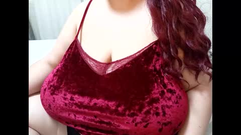 Maya online show from May 6, 3:39 pm
