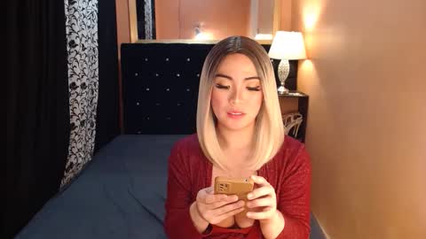 Ms trixiee online show from February 2, 10:35 am