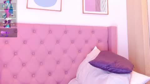 Swett sharoon  online show from June 3, 2:33 pm