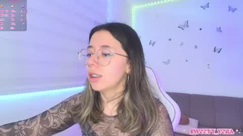 Snapshot of sweettvera_ chatting on June 16, 12:41 pm Veronica Independent Model online show from June 16, 12:41 pm
