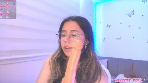 Snapshot of sweettvera_ chatting on July 15, 8:58 pm Veronica Independent Model online show from July 15, 8:58 pm