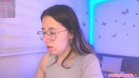 Snapshot of sweettvera_ chatting on July 19, 10:08 am Veronica Independent Model online show from July 19, 10:08 am