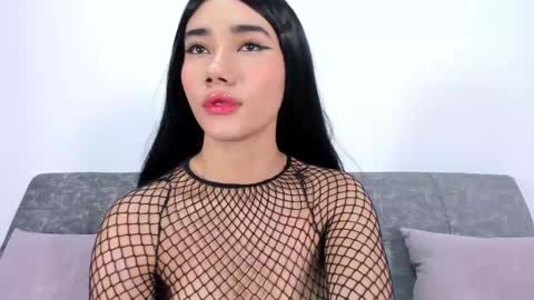 Snapshot of sweettyalondra chatting on October 9, 12:52 am ALONDRA online show from October 9, 12:52 am