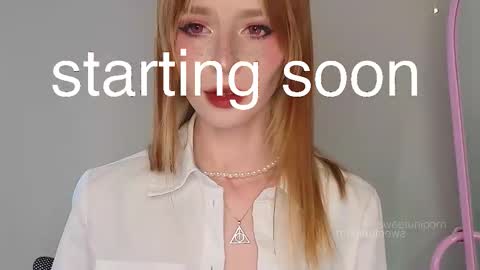 Elis  a little vacation Ill be here Saturday my schedules in bio online show from October 13, 7:08 am