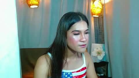 sweetvictoria2000 online show from February 13, 1:15 pm