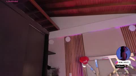 Snapshot of sweetviolet___ chatting on March 15, 12:33 pm sweetviolet___ online show from March 15, 12:33 pm