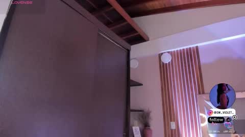 Snapshot of sweetviolet___ chatting on March 29, 12:16 pm sweetviolet___ online show from March 29, 12:16 pm