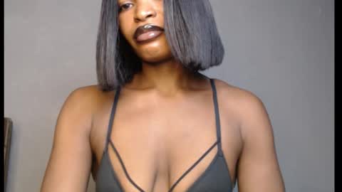 sweetxxboobsx online show from March 25, 8:59 pm