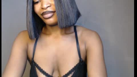 sweetxxboobsx online show from May 24, 8:41 am