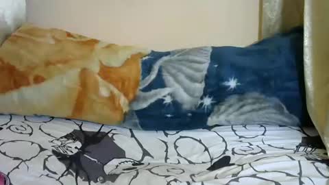 Snapshot of sweety_angel_7 chatting on November 14, 5:39 am Sarah online show from November 14, 5:39 am