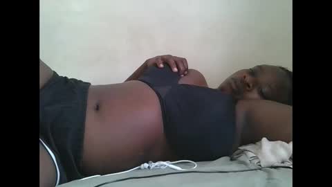 sweetyass25 online show from September 10, 7:08 am