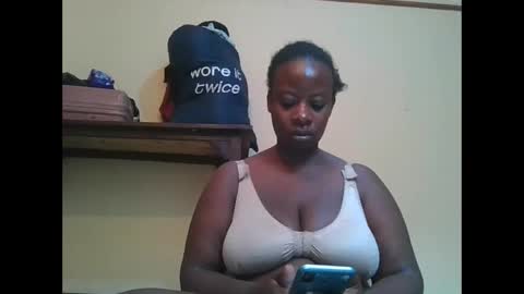 sweetyass25 online show from February 2, 7:29 am