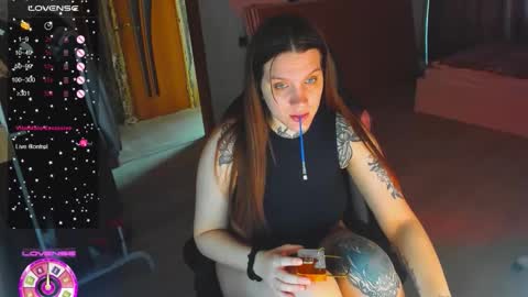 Snapshot of sweetyladiy chatting on February 6, 6:29 am Aiza online show from February 6, 6:29 am