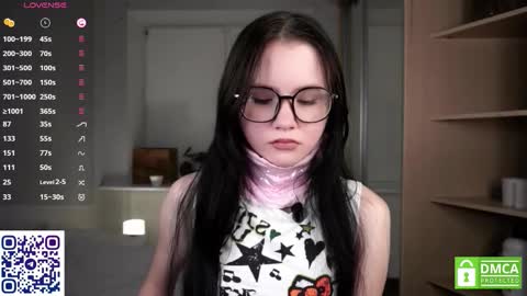 Astrid online show from November 5, 6:41 pm