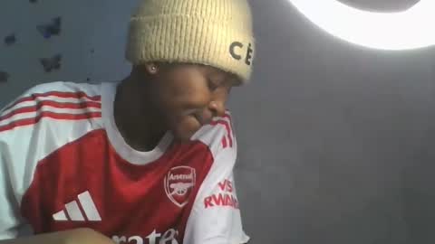 Snapshot of sweetypussy01 chatting on October 19, 5:13 pm sweetypussy01 online show from October 19, 5:13 pm