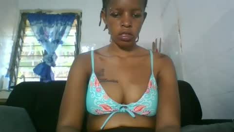 sweetz_candice online show from March 25, 12:11 pm