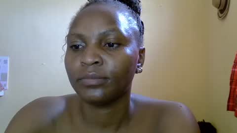Snapshot of sweetzeal chatting on May 14, 5:25 am sweetzeal online show from May 14, 5:25 am