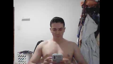 Nadador Latino online show from April 19, 10:56 pm