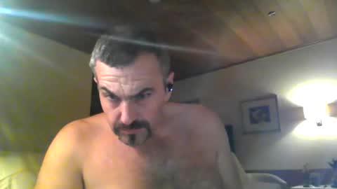 swinger_men_austria online show from October 20, 9:59 pm