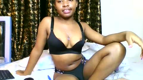  Candy online show from April 2, 1:47 am