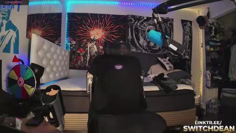 Switch online show from September 25, 6:00 pm