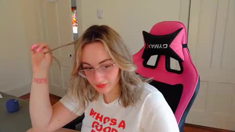 ashley blayde online show from March 28, 6:51 pm