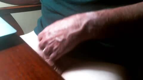 Snapshot of swizzle__stick chatting on May 8, 9:58 am will jeffers online show from May 8, 9:58 am