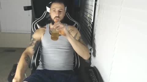 swoozy_ online show from October 21, 1:39 am