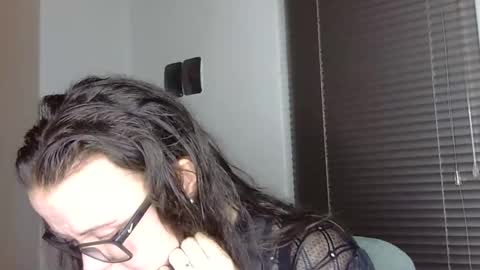 Snapshot of swt_nova chatting on November 7, 8:31 pm swt_nova online show from November 7, 8:31 pm