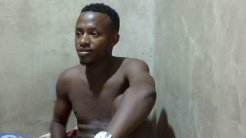 Snapshot of swthairy_dick chatting on June 14, 6:32 pm swthairy_dick online show from June 14, 6:32 pm