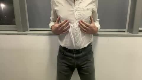 Snapshot of swtlick chatting on January 16, 5:28 pm Swtlick online show from January 16, 5:28 pm