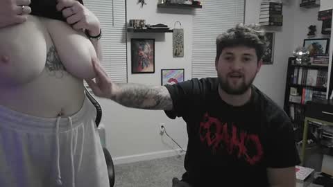 SxyDuo online show from March 7, 5:04 am