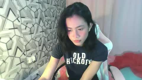 sydnyxox1 online show from May 11, 2:39 am