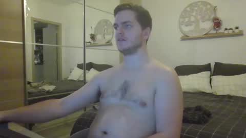 syl092 online show from February 7, 9:37 pm