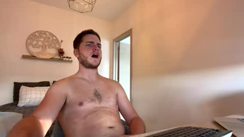 syl092 online show from March 14, 3:50 pm