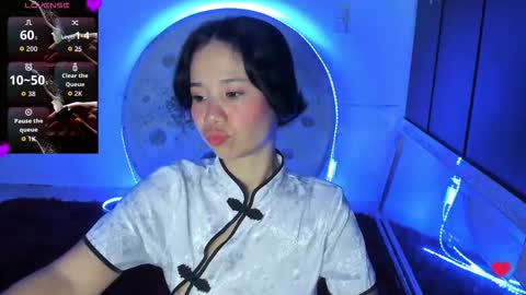 sylphy17 online show from November 3, 12:02 am