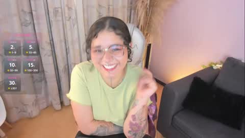    online show from May 8, 11:48 am