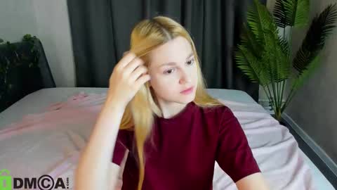 Sylvia online show from October 26, 1:00 am