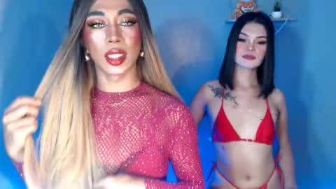 Snapshot of sylviafoxxx chatting on May 21, 2:51 am sylviafoxxx online show from May 21, 2:51 am
