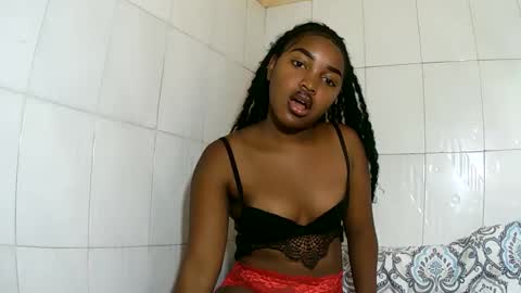 sylviasexy27 online show from February 22, 9:01 am