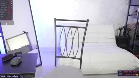 Sylvie online show from February 7, 2:26 am