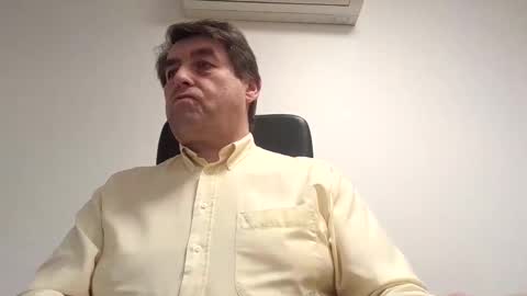 Snapshot of sympa_trique chatting on December 5, 4:12 pm sympa_trique online show from December 5, 4:12 pm