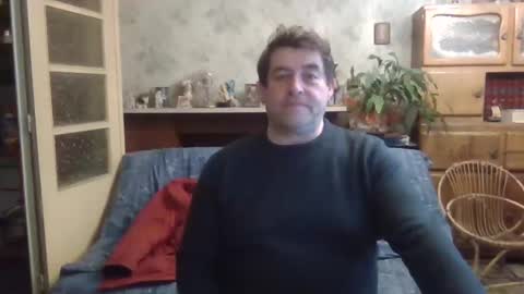 Snapshot of sympa_trique chatting on December 7, 4:03 pm sympa_trique online show from December 7, 4:03 pm