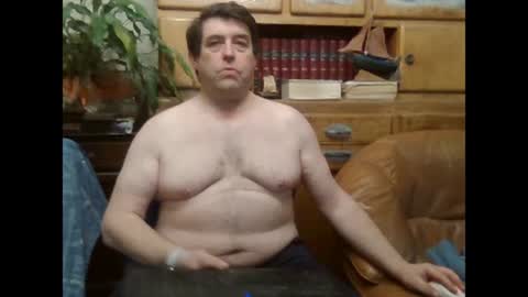 Snapshot of sympa_trique chatting on December 13, 7:32 pm sympa_trique online show from December 13, 7:32 pm