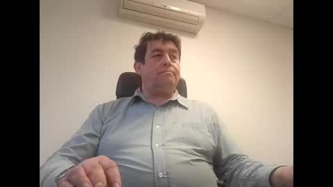 Snapshot of sympa_trique chatting on February 18, 4:48 pm sympa_trique online show from February 18, 4:48 pm