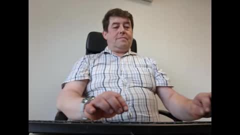 Snapshot of sympa_trique chatting on September 17, 12:40 pm sympa_trique online show from September 17, 12:40 pm