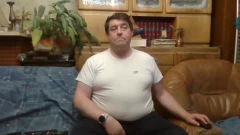 Snapshot of sympa_trique chatting on September 21, 9:27 pm sympa_trique online show from September 21, 9:27 pm